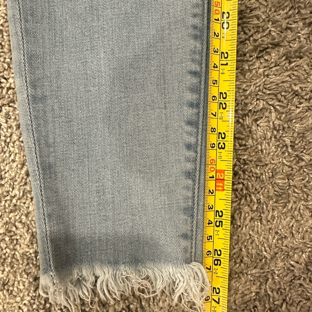 Good American Light Wash Skinny Jeans | Women's Size 0 / 25 High-Rise - Picture 6 of 8
